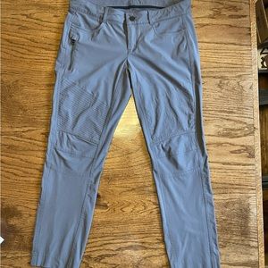 Lululemon Bust a Move moto pants in gray, size 8